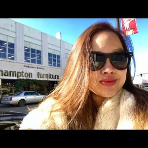 Meet your Posher, Tram